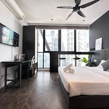 Scarletz Suites Klcc Twin Tower By Purple Orchid كوالالمبور المظهر الخارجي الصورة