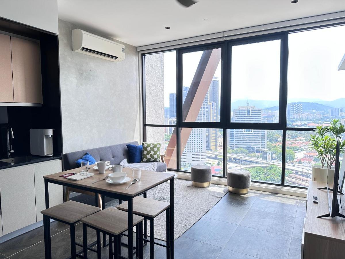 Scarletz Suites Klcc Twin Tower By Purple Orchid كوالالمبور المظهر الخارجي الصورة