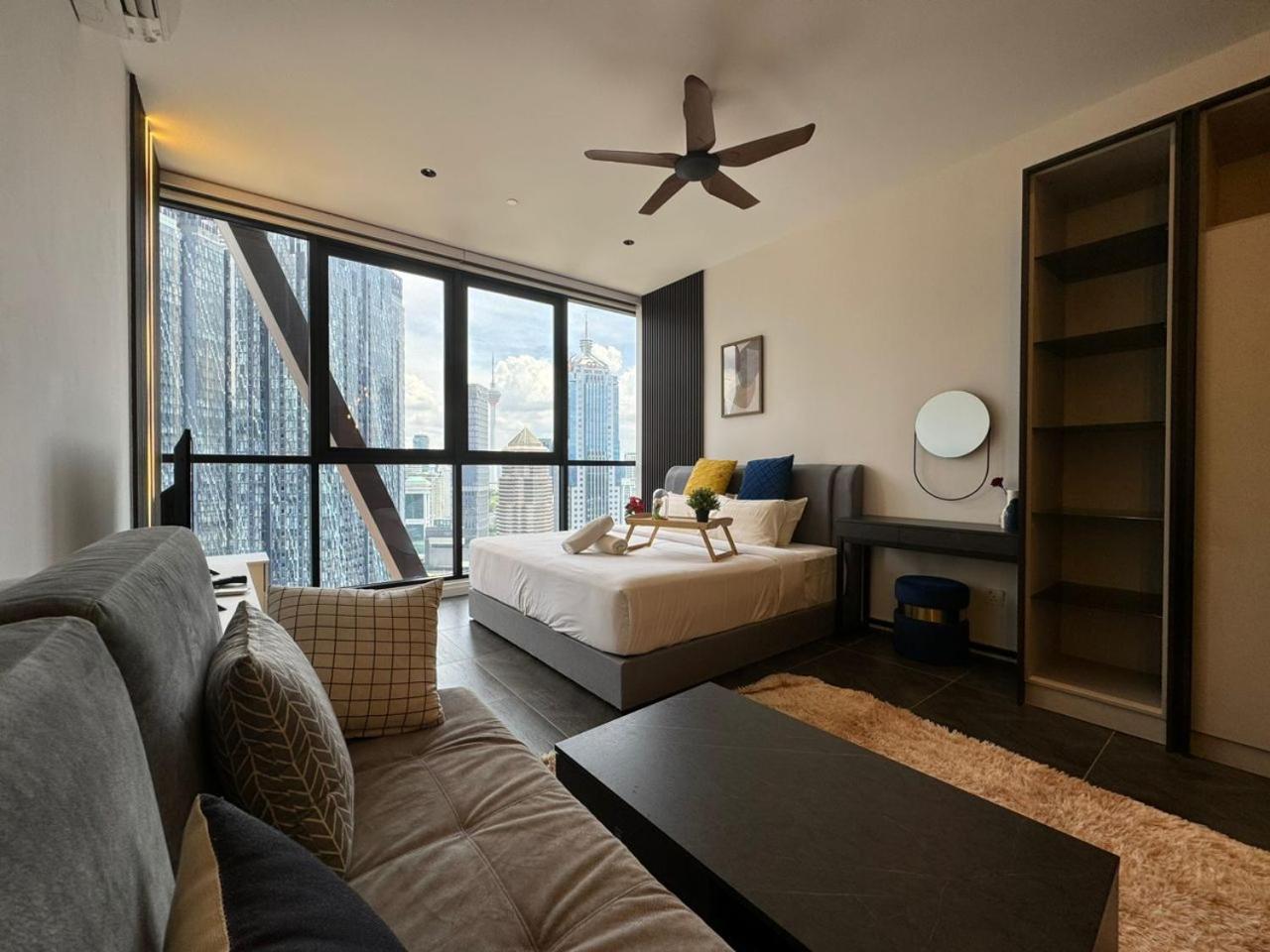 Scarletz Suites Klcc Twin Tower By Purple Orchid كوالالمبور المظهر الخارجي الصورة