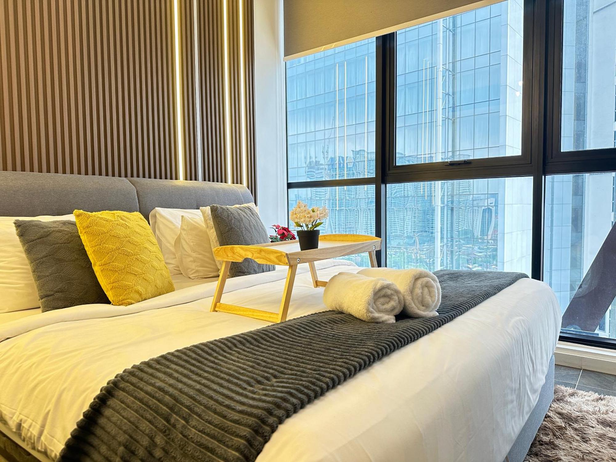 Scarletz Suites Klcc Twin Tower By Purple Orchid كوالالمبور المظهر الخارجي الصورة